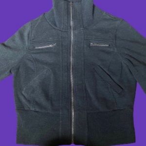 Thick zip up jacket. Zipper works.